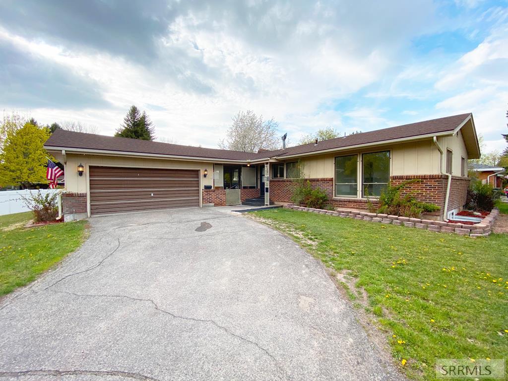 997 Redwood Street, IDAHO FALLS, Idaho image 1