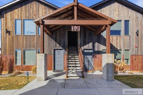 Photo of 280 E Lorene Street #12201, REXBURG, ID 83440 (MLS # 2182367)