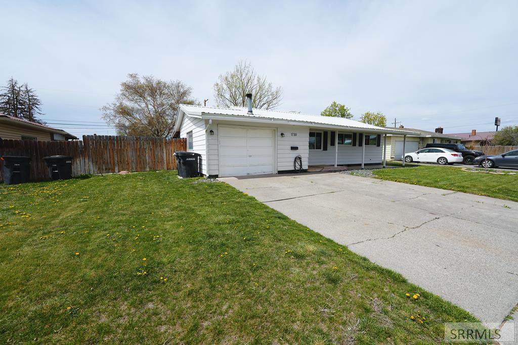 1730 Curlew Drive