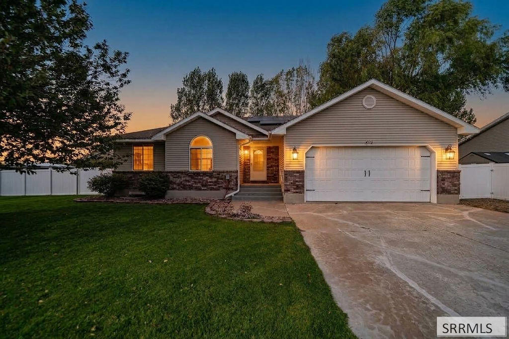 4152 Rulon Circle