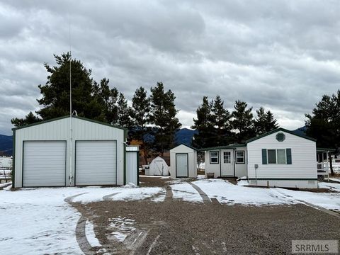 Photo of 410 Rainey Creek Road, SWAN VALLEY, ID 83449 (MLS # 2181060)