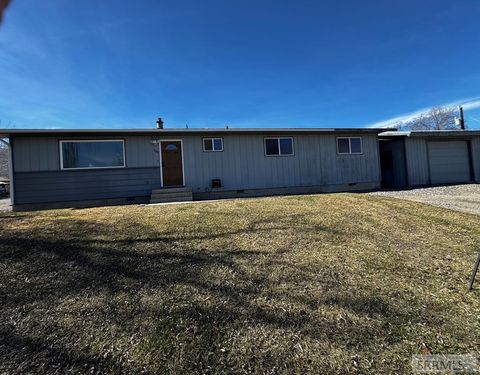 Photo of 300 S 14th Street, SALMON, ID 83467 (MLS # 2181270)