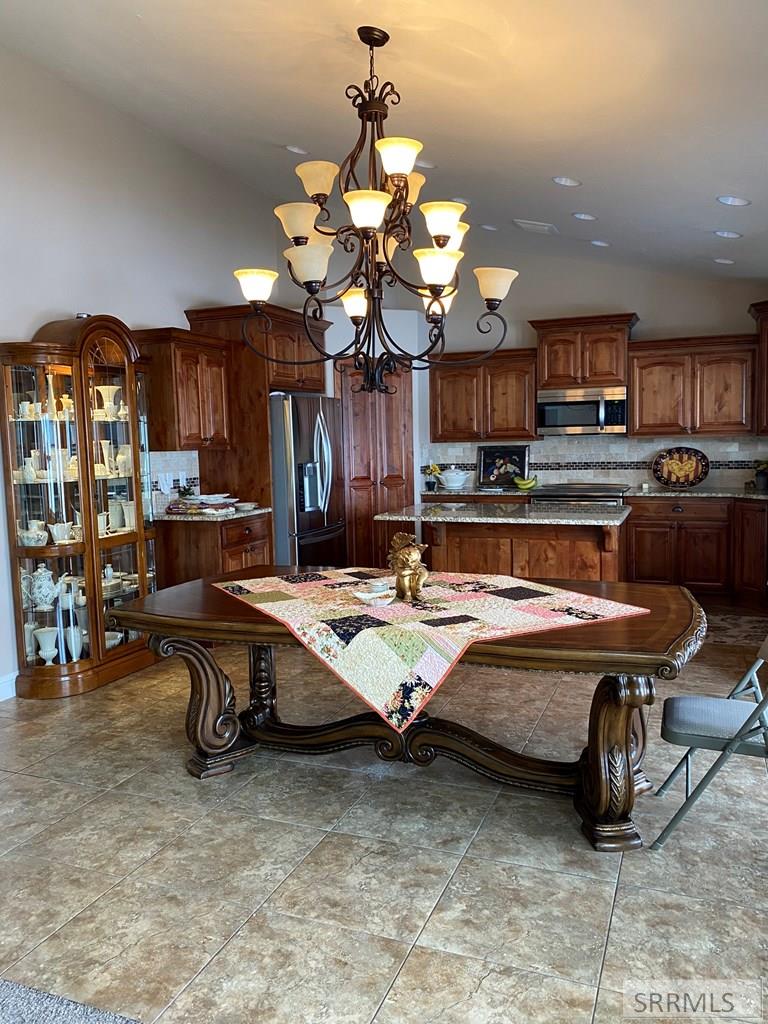 496 Rockingham Street, IDAHO FALLS, Idaho image 2
