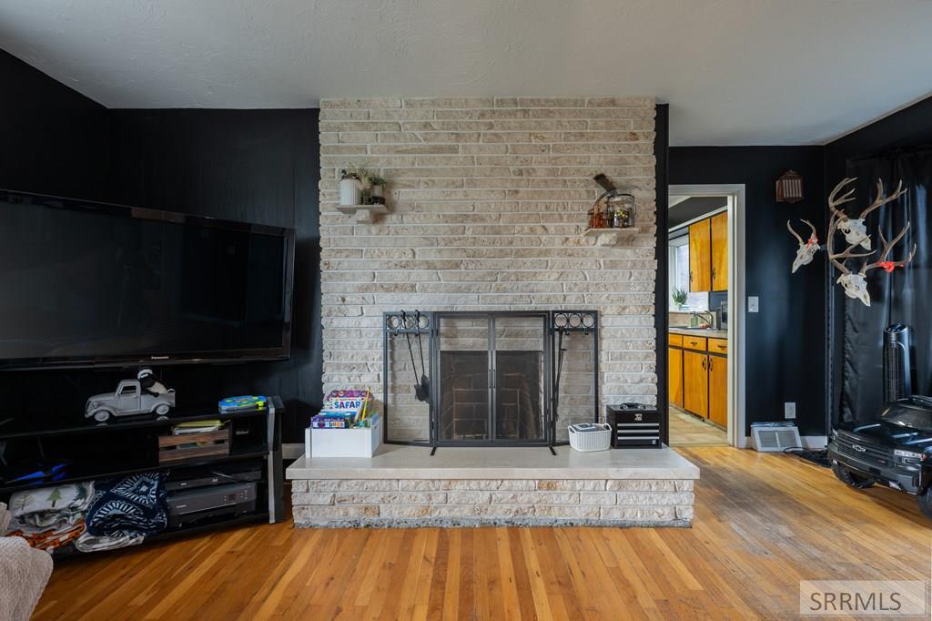 343 N Park Avenue, SHELLEY, Idaho image 3