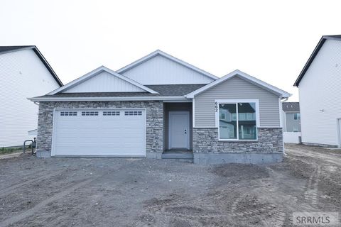Photo of 662 S 2315 W, REXBURG, ID 83440 (MLS # 2185201)