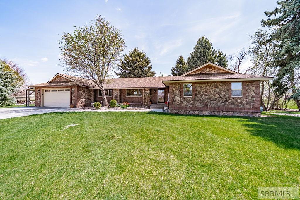 954 E Countryside Lane, IDAHO FALLS, Idaho image 2