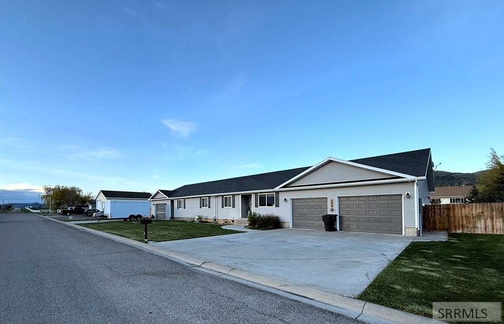 105 S 8th E, GRACE, Idaho image 4