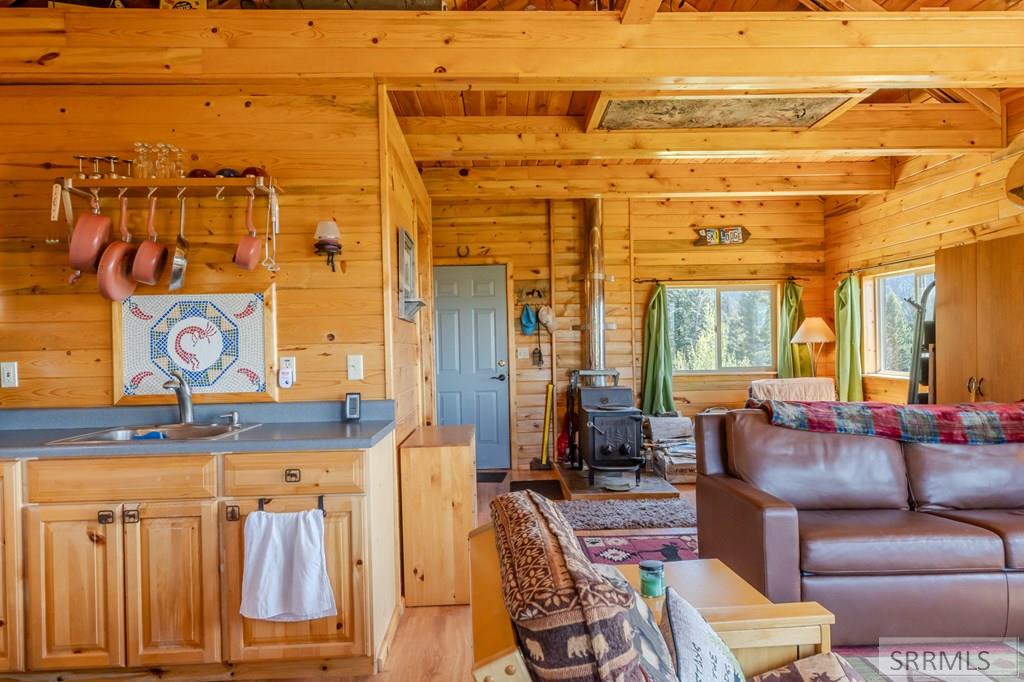 4180 Price Road, ISLAND PARK, Idaho image 20