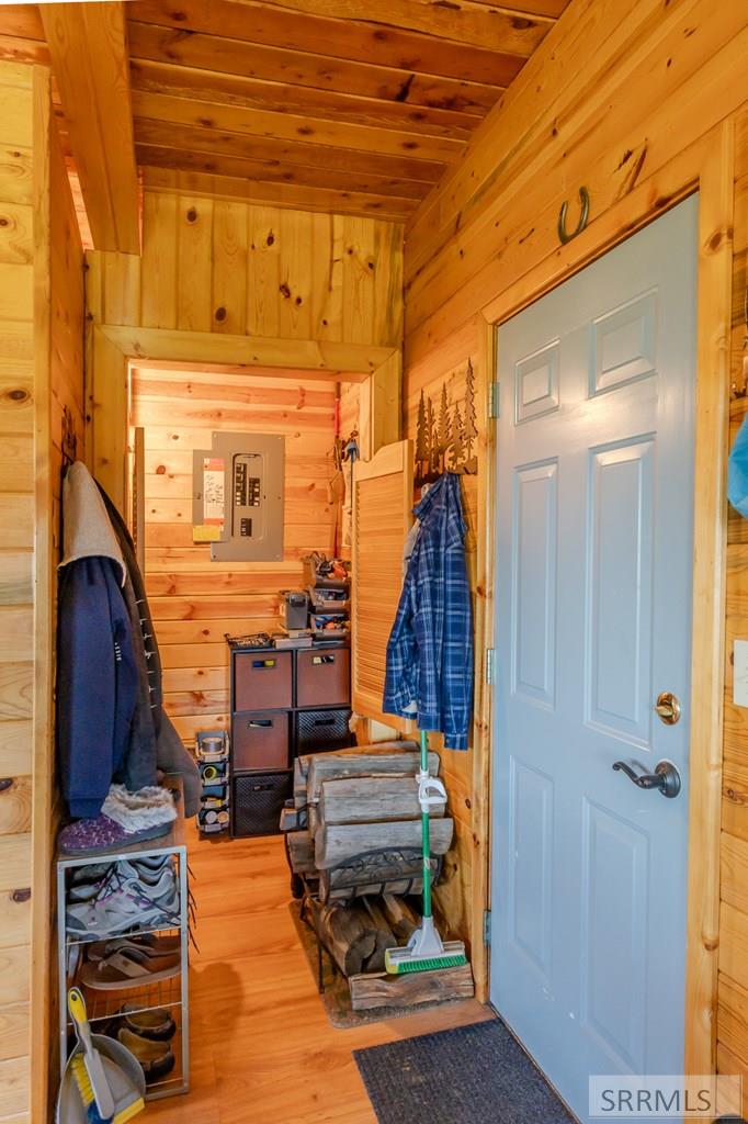 4180 Price Road, ISLAND PARK, Idaho image 30
