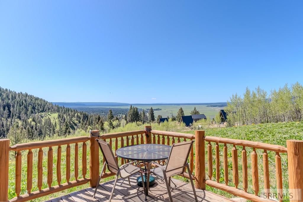 4180 Price Road, ISLAND PARK, Idaho image 9