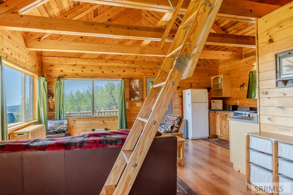 4180 Price Road, ISLAND PARK, Idaho image 23