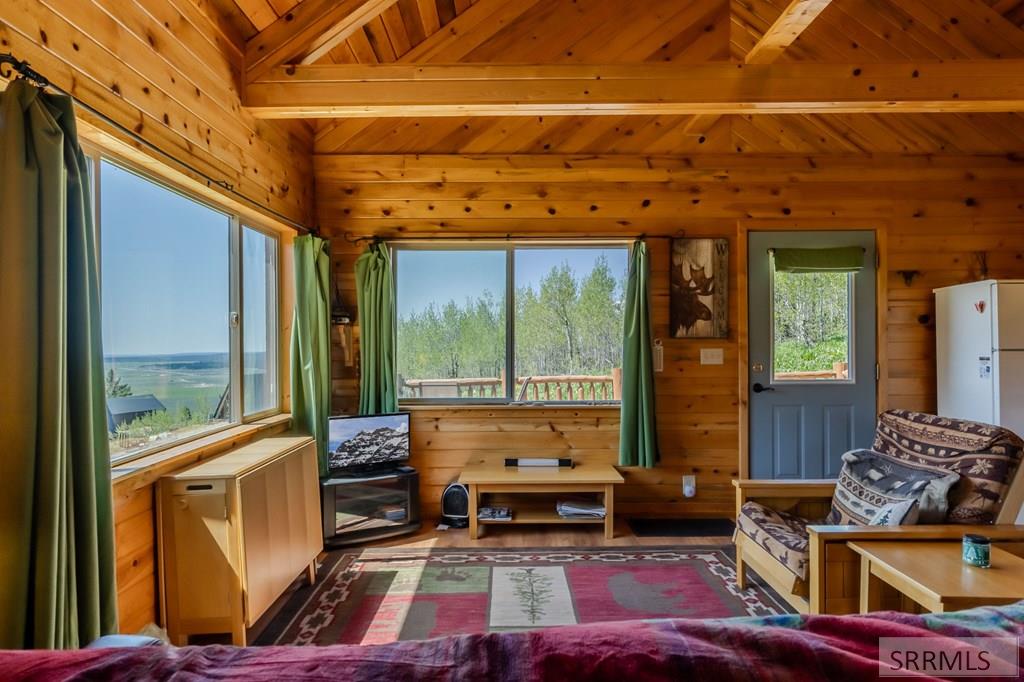 4180 Price Road, ISLAND PARK, Idaho image 11