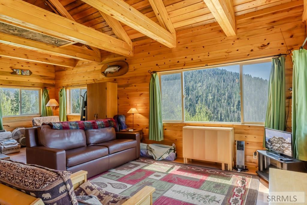 4180 Price Road, ISLAND PARK, Idaho image 10