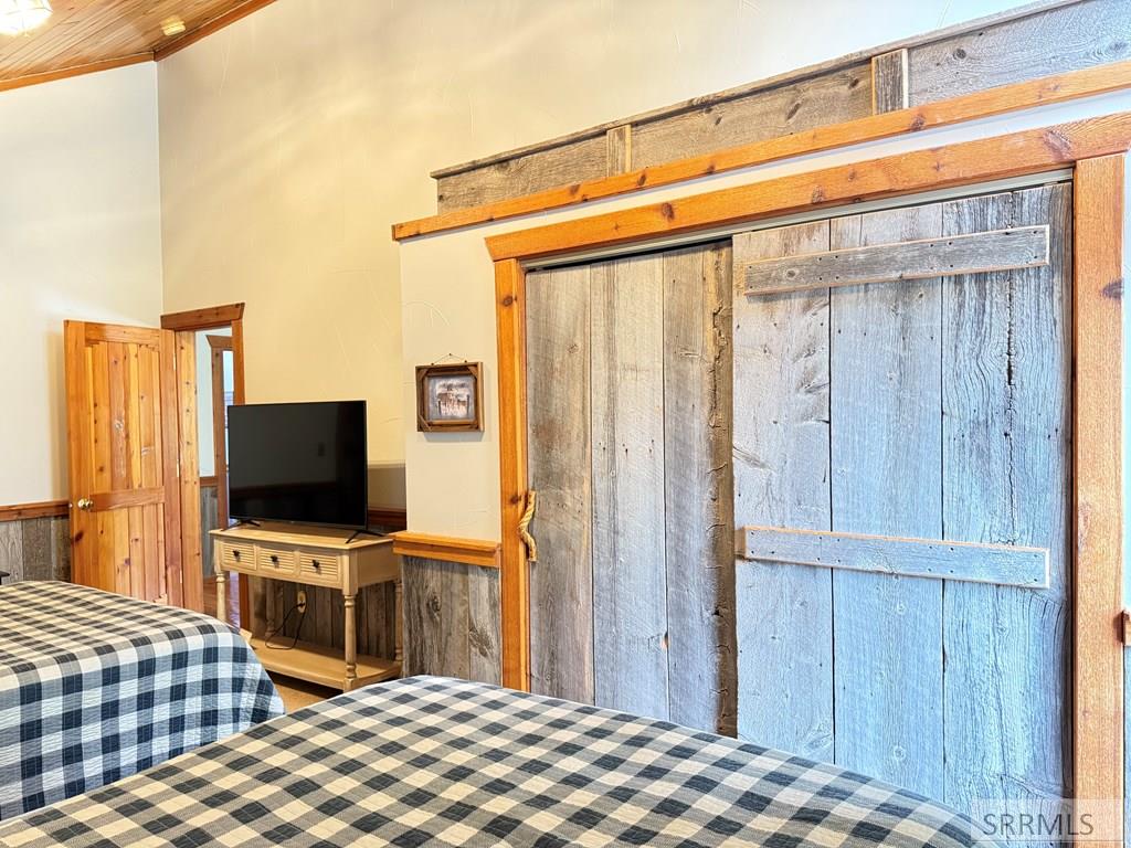 4080 Red Rock Road, ISLAND PARK, Idaho image 35