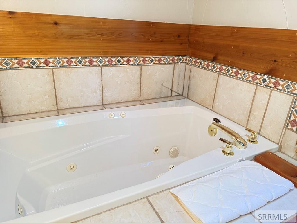 4080 Red Rock Road, ISLAND PARK, Idaho image 24