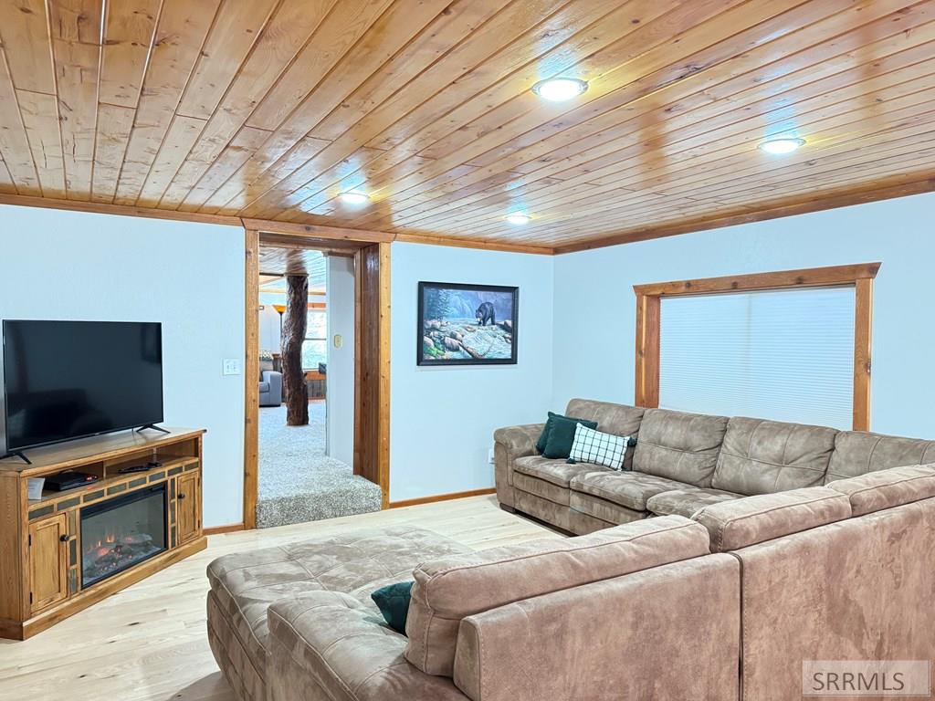 4080 Red Rock Road, ISLAND PARK, Idaho image 20