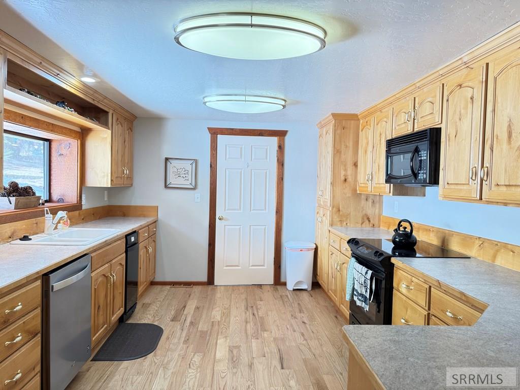 4080 Red Rock Road, ISLAND PARK, Idaho image 14