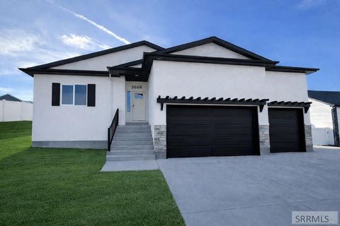 Photo of 2089 Magellan Loop, POCATELLO, ID 83204 (MLS # 2181803)