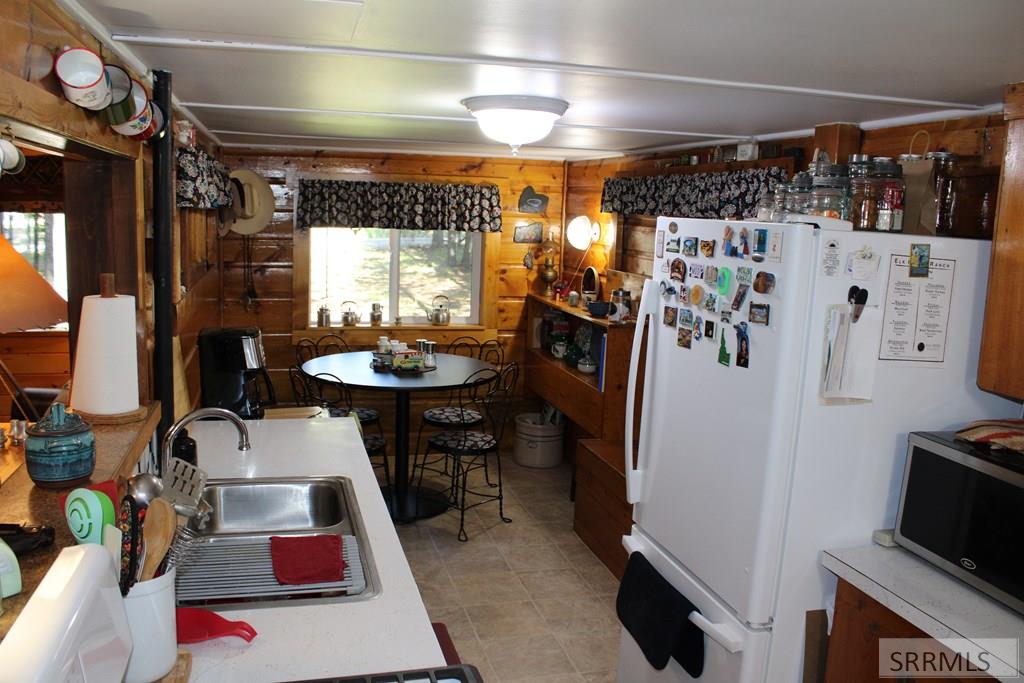 3882 G Street, ISLAND PARK, Idaho image 16