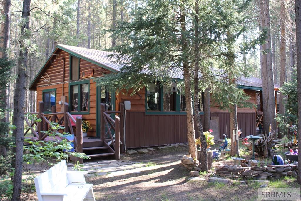 3882 G Street, ISLAND PARK, Idaho image 2