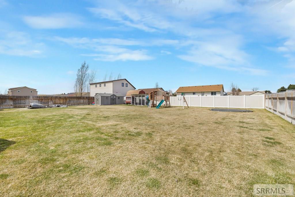 5405 E Buchanan Avenue, IONA, Idaho image 45