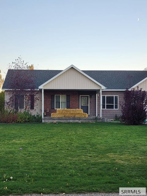 Photo of 3918 E 144 N, RIGBY, ID 83442 (MLS # 2189866)