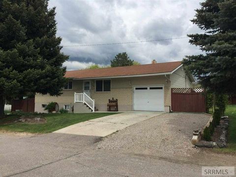 Photo of 118 S 5th W, LAVA HOT SPRINGS, ID 83246 (MLS # 2179876)
