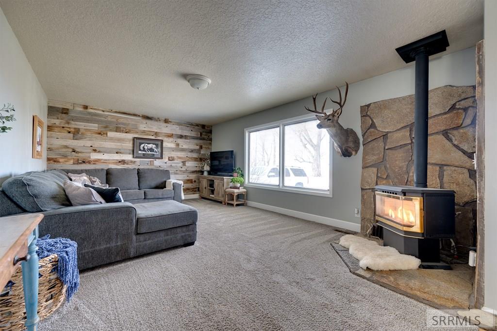2460 N 50th E, IDAHO FALLS, Idaho image 2