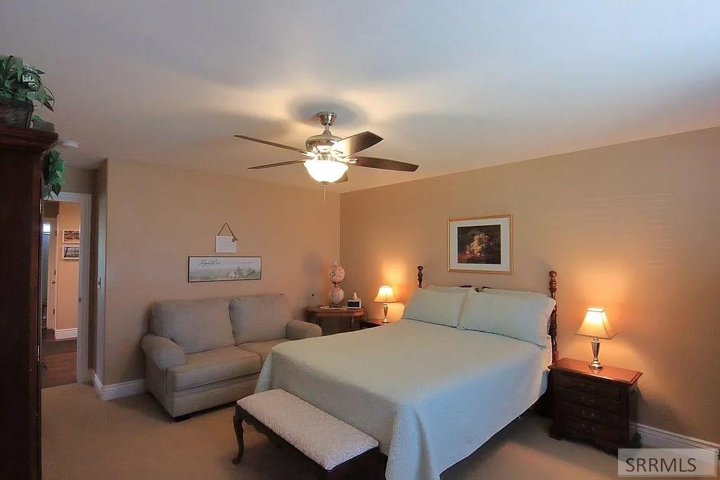 1184 N 1325 E