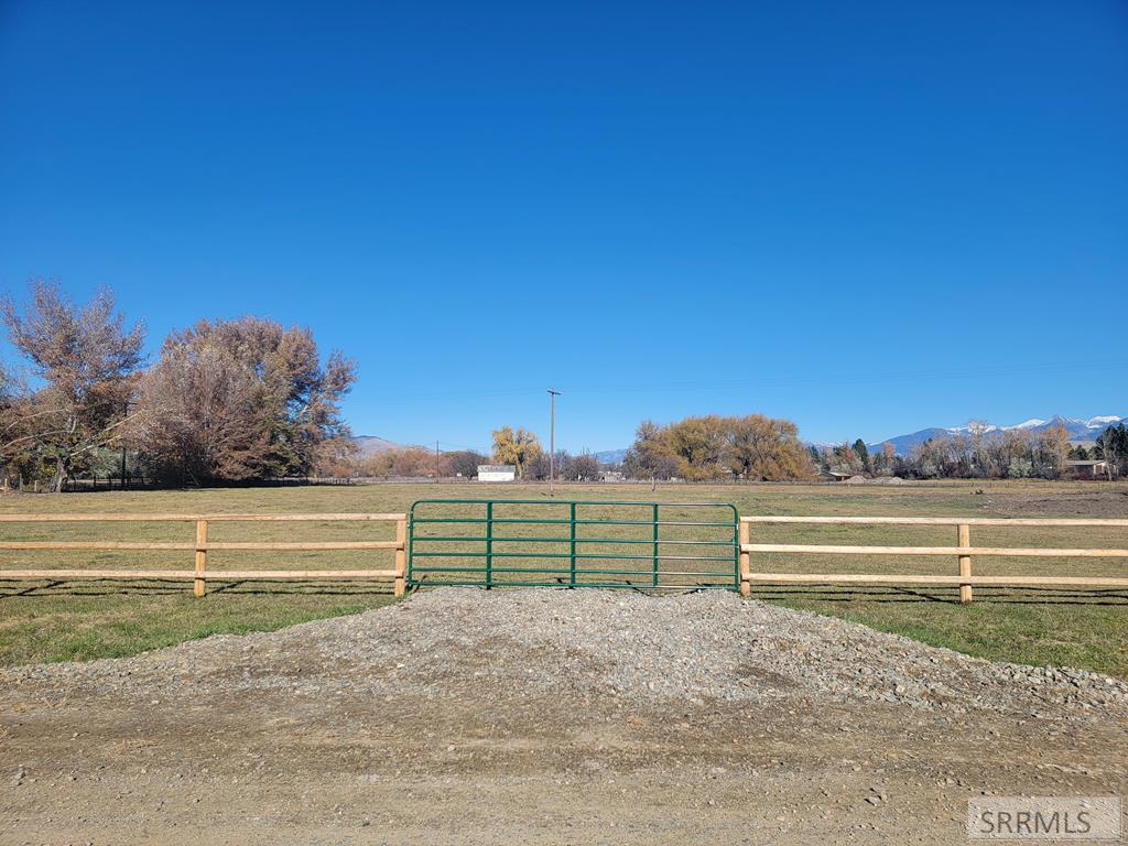 Lot 1 Golden Leaf Lane, SALMON, Idaho image 1