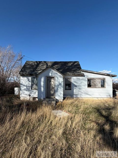 Photo of 359 N Jim Road, BLACKFOOT, ID 83221 (MLS # 2184712)