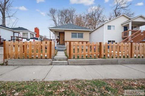 Photo of 222 N 14th Avenue, POCATELLO, ID 83201 (MLS # 2181670)