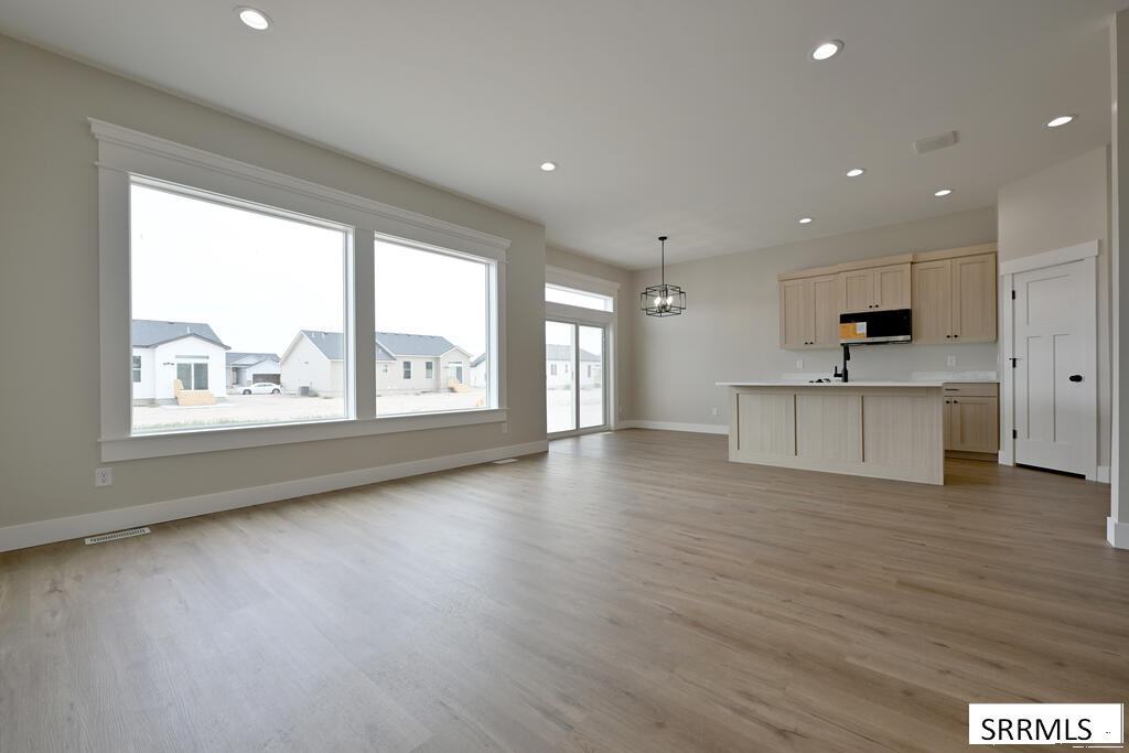 3087 Elixir Road