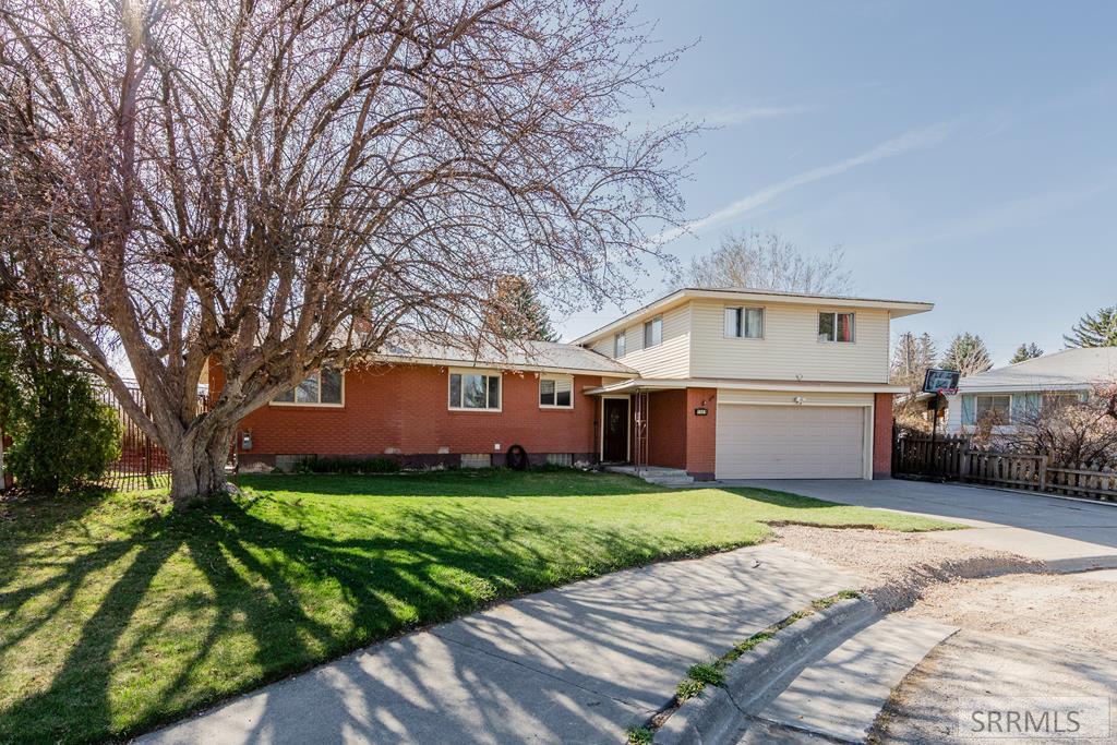 1569 Summit Circle, IDAHO FALLS, Idaho image 1