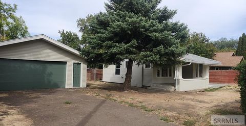 Photo of 1123 9th E Ave, TWIN FALLS, ID 83301 (MLS # 2180213)