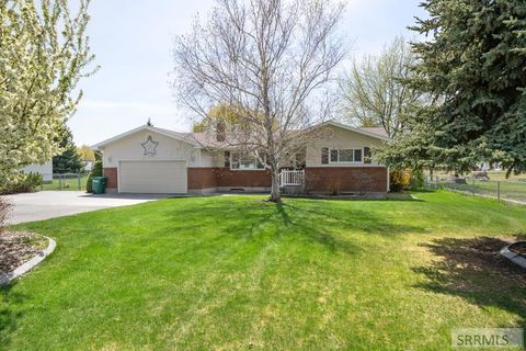 Photo of 2580 E Everon Street, IDAHO FALLS, ID 83401 (MLS # 2185741)