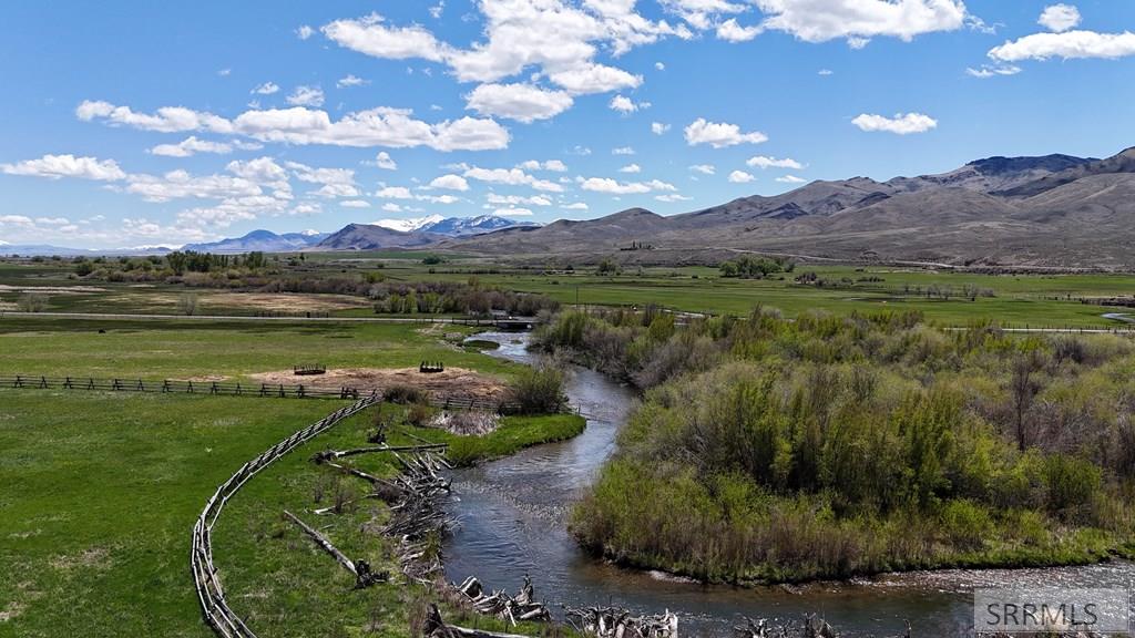 11 Valley Road, ELLIS, Idaho image 2