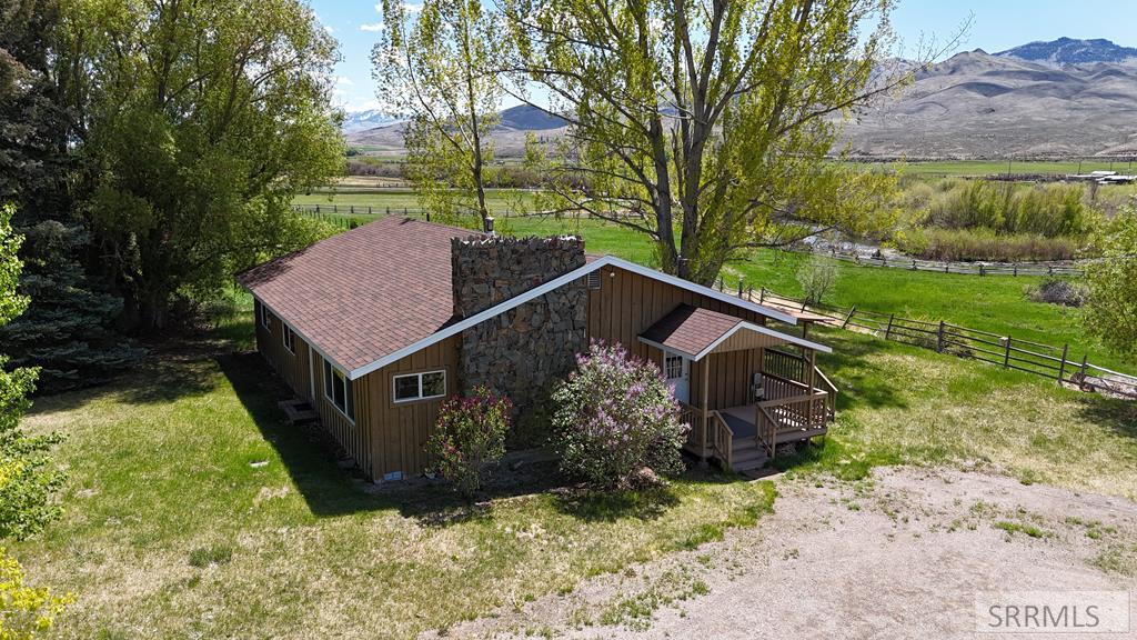 11 Valley Road, ELLIS, Idaho image 1