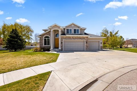 Photo of 165 Fairhills Circle, IDAHO FALLS, ID 83401 (MLS # 2186012)