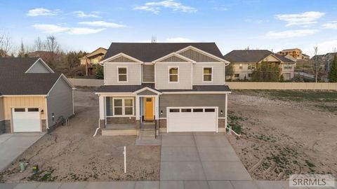 Photo of 651 Pine Ridge Ln, REXBURG, ID 83440 (MLS # 2185392)