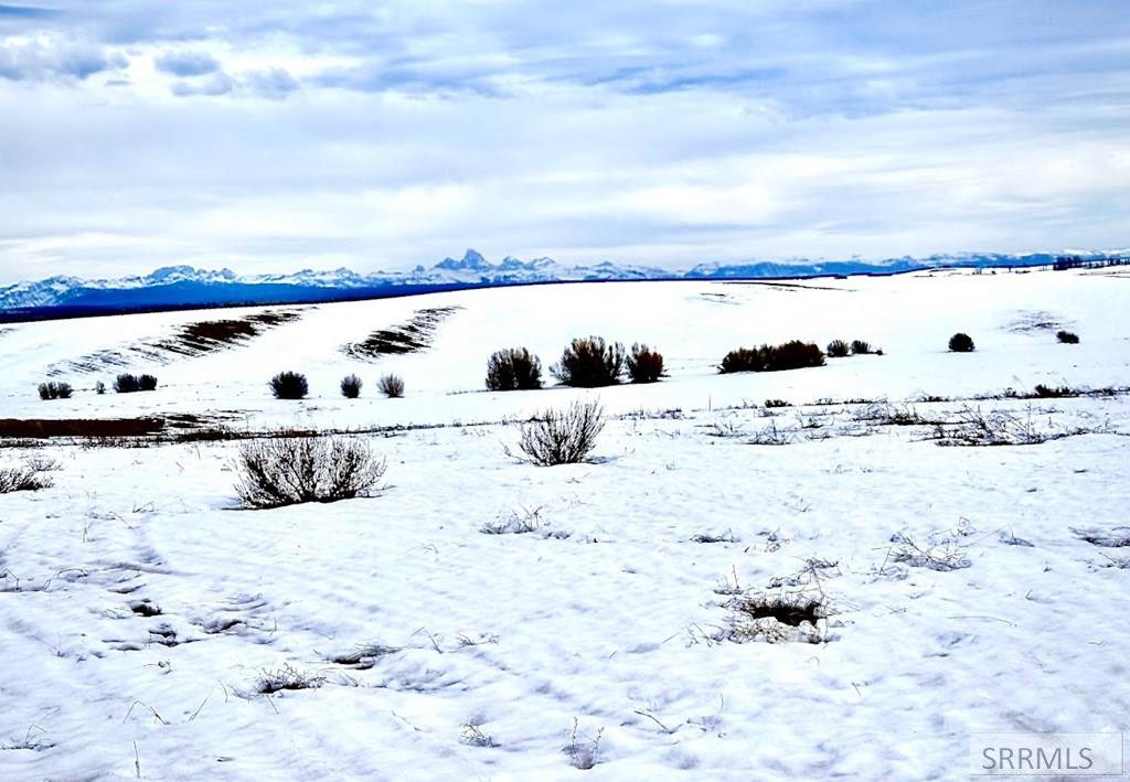 4404 Chickadee Lane, ASHTON, Idaho image 4