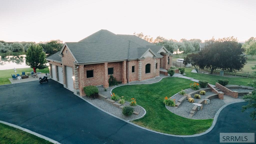 7695 N Riverfront Drive, IDAHO FALLS, Idaho image 3