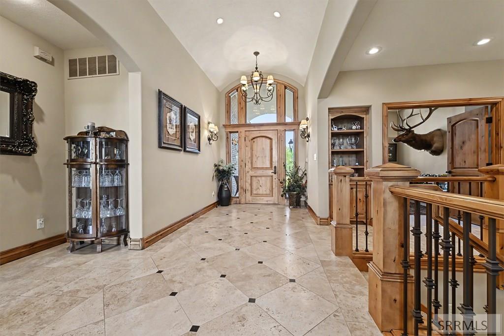 7695 Riverfront Drive