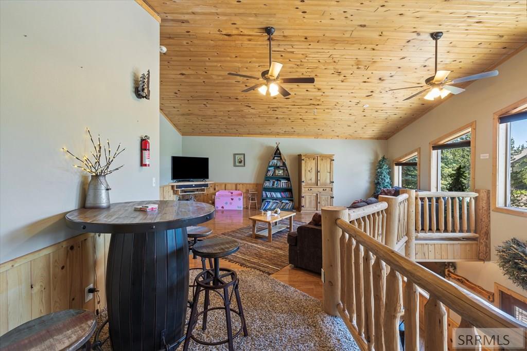 4217 Grandview Road, ISLAND PARK, Idaho image 29