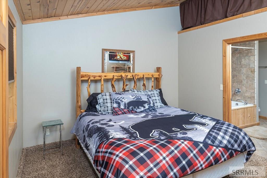 4217 Grandview Road, ISLAND PARK, Idaho image 36