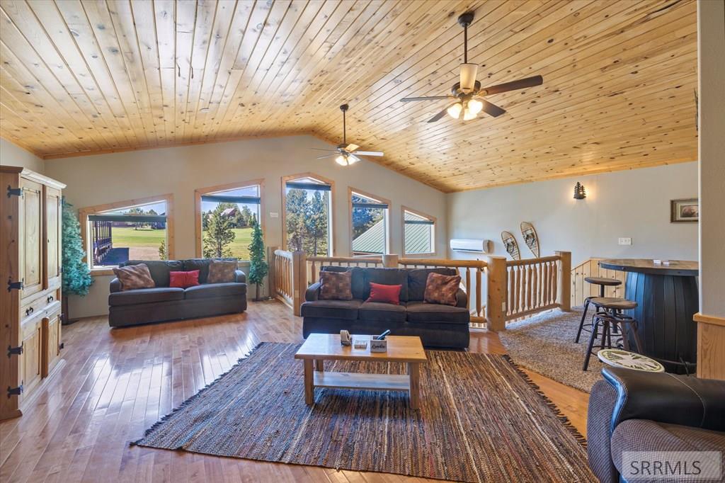 4217 Grandview Road, ISLAND PARK, Idaho image 34