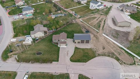 Photo of 528 N 4030 E, RIGBY, ID 83442 (MLS # 2185624)