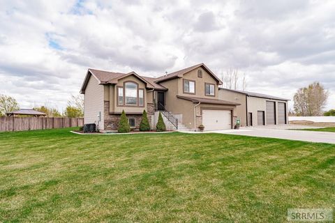 Photo of 528 N 4030 E, RIGBY, ID 83442 (MLS # 2185624)