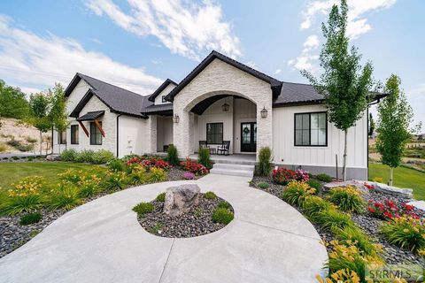 Photo of 6775 S 46th E, IDAHO FALLS, ID 83406 (MLS # 2182360)