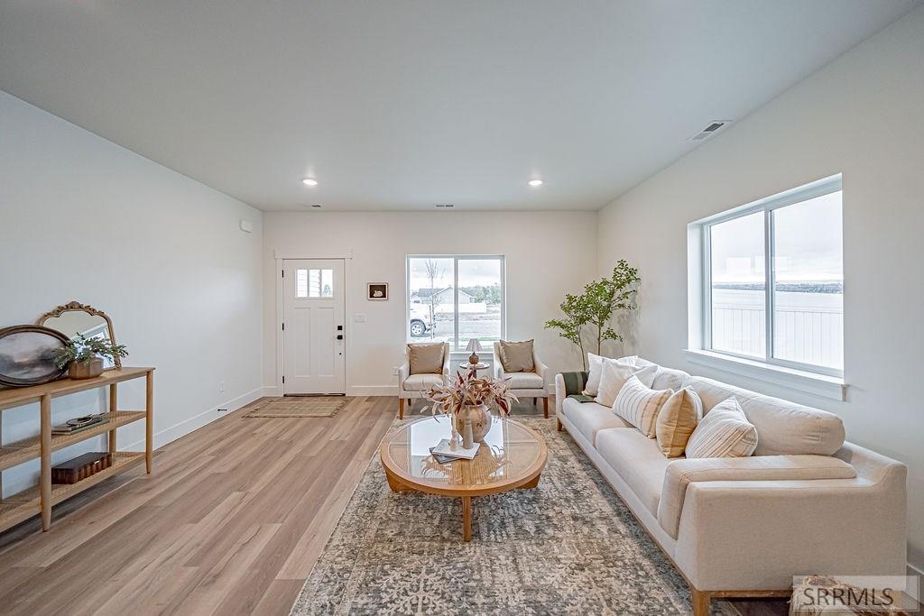 3834 Mountain Bluebird Way